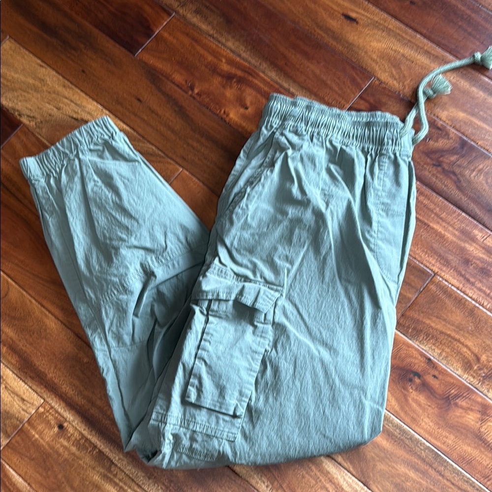 Sweaty Betty - Green Joggers Pant - SZ 10